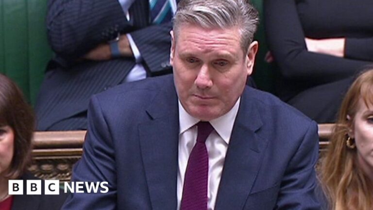 Starmer mocks PM over ex-minister combating mortgage