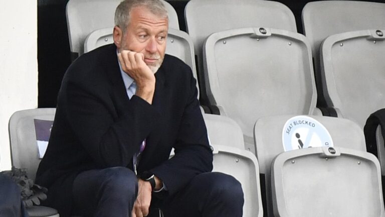 U.Okay. lawmakers sad that Abramovich’s frozen Chelsea funds nonetheless not used for Ukraine