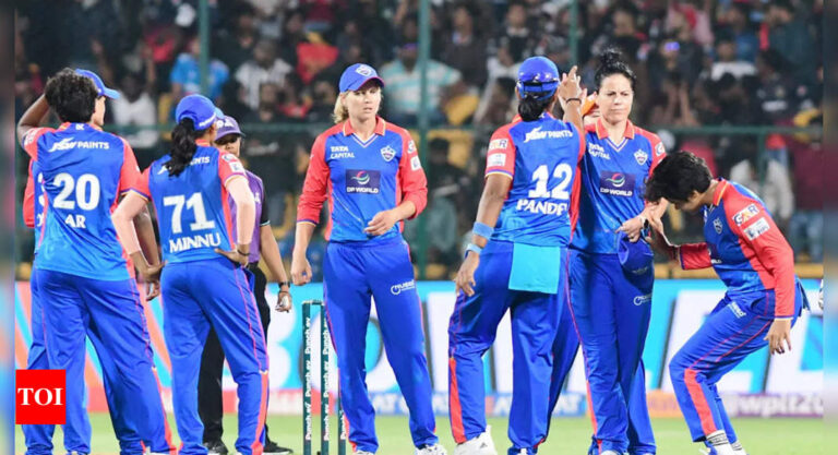 Delhi Capitals courageous Smriti Mandhana blitz to beat RCB by 25 runs in WPL | Cricket Information