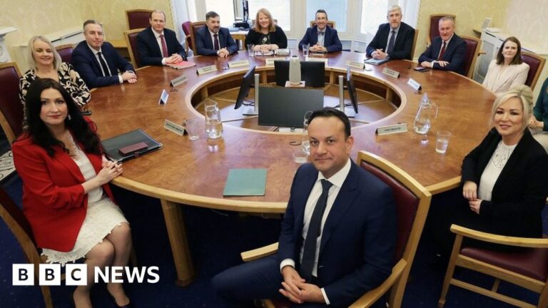 Rishi Sunak and Leo Varadkar make flying visits to Northern Eire