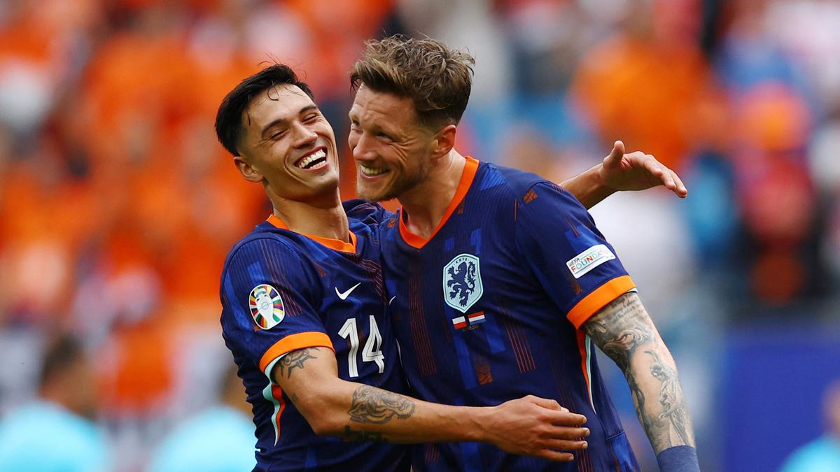 Euro 2024: Wout Weghorst snatches winner for Netherlands against Poland