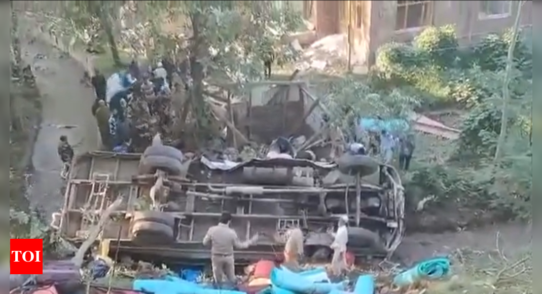 3 BSF personnel killed after bus falls into gorge in J&Okay’s Budgam | India Information