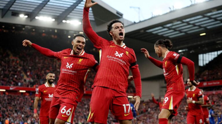 Liverpool stays forward of Man Metropolis by beating Chelsea 2-1 in Premier League