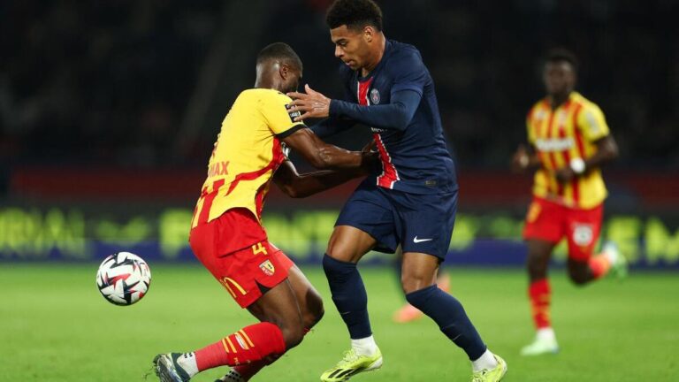 PSG strikes 6 factors clear at high of French league after beating Lens 1-0