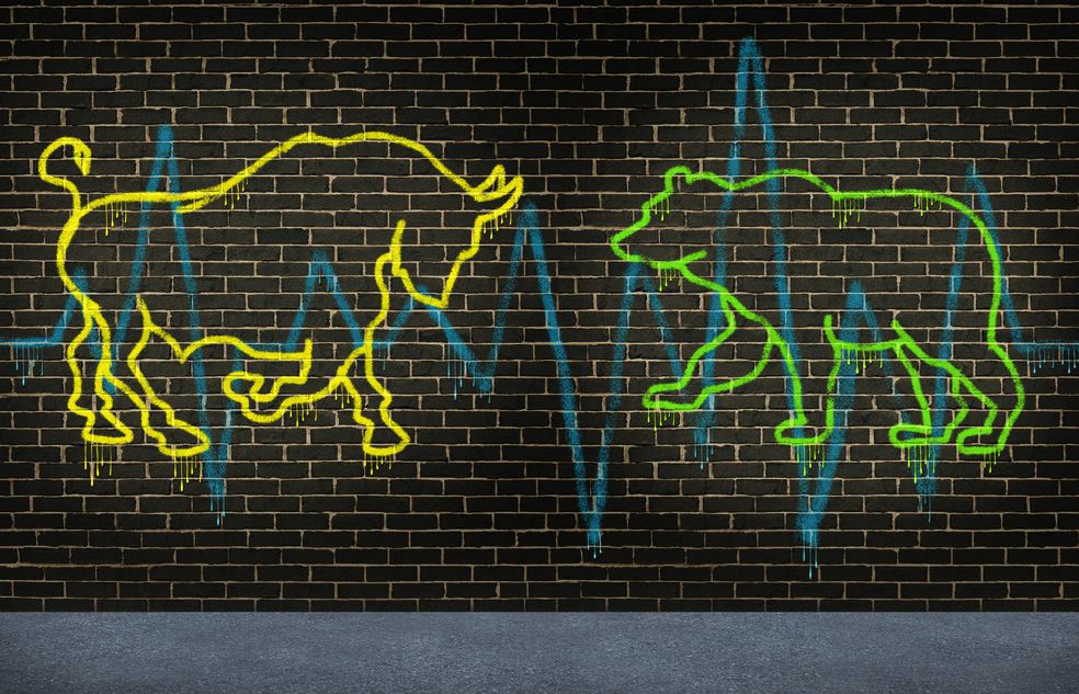 Why Is Ether Down As we speak? Market Fears and Rising Provide Assist Gas 5% Slide