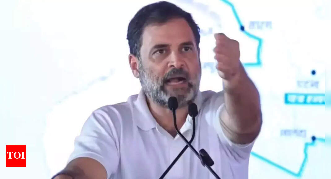 ‘Hallmark of cowardly authorities’: Rahul Gandhi attacks Centre after lathi charge on protesting SSC aspirants; gives call to ‘struggle again’ | India News ‘Hallmark of cowardly authorities’: Rahul Gandhi attacks Centre after lathi charge on protesting SSC aspirants; gives call to ‘struggle again’ | India News