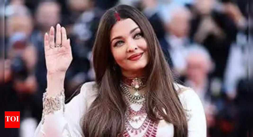 Aishwarya Rai gets aid: Delhi HC grants interim injunction to actor; bars misuse of title, photos | Delhi News Aishwarya Rai gets aid: Delhi HC grants interim injunction to actor; bars misuse of title, photos | Delhi News